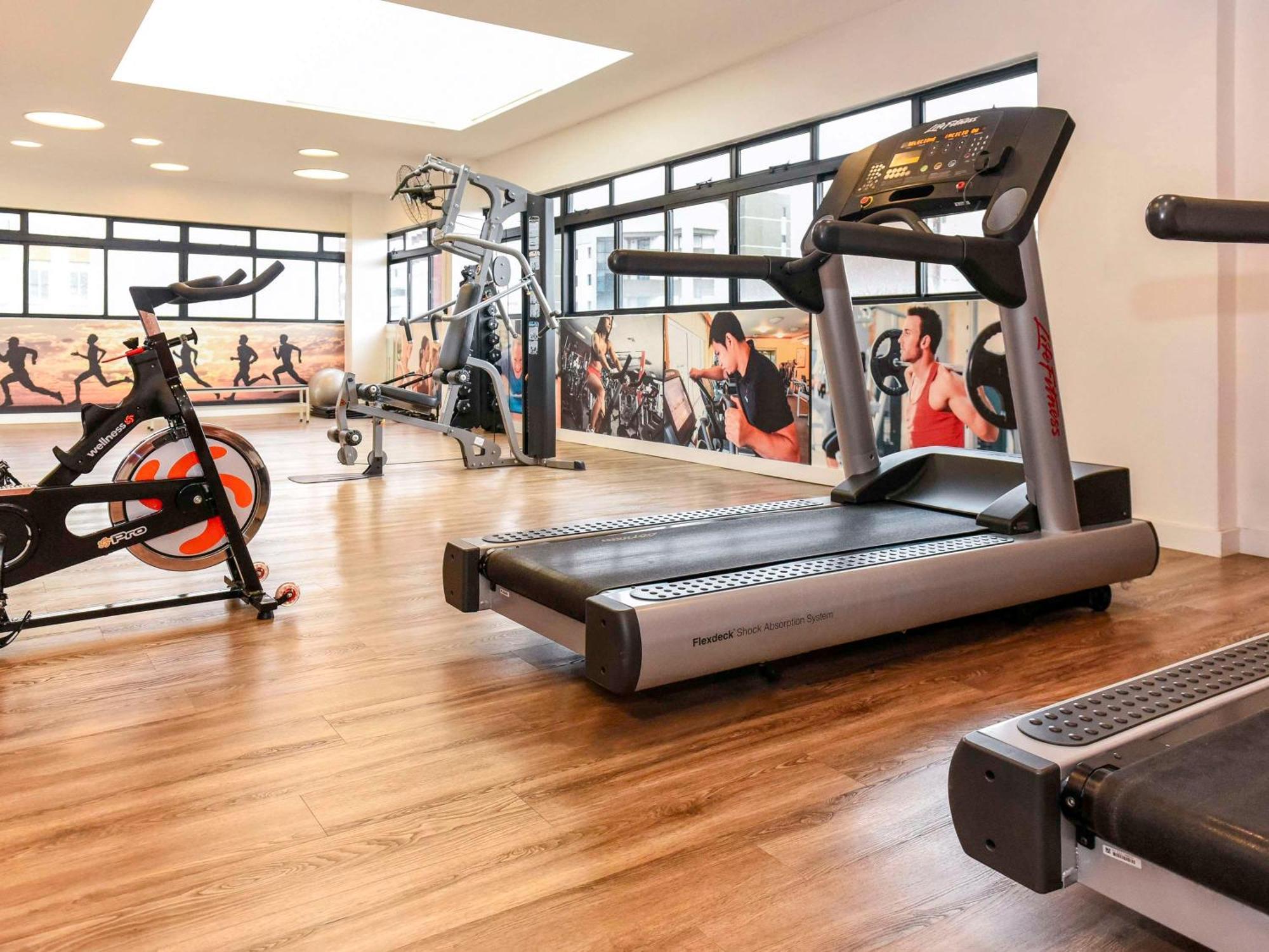 Mercure Curitiba 7 De Setembro Eksteriør billede