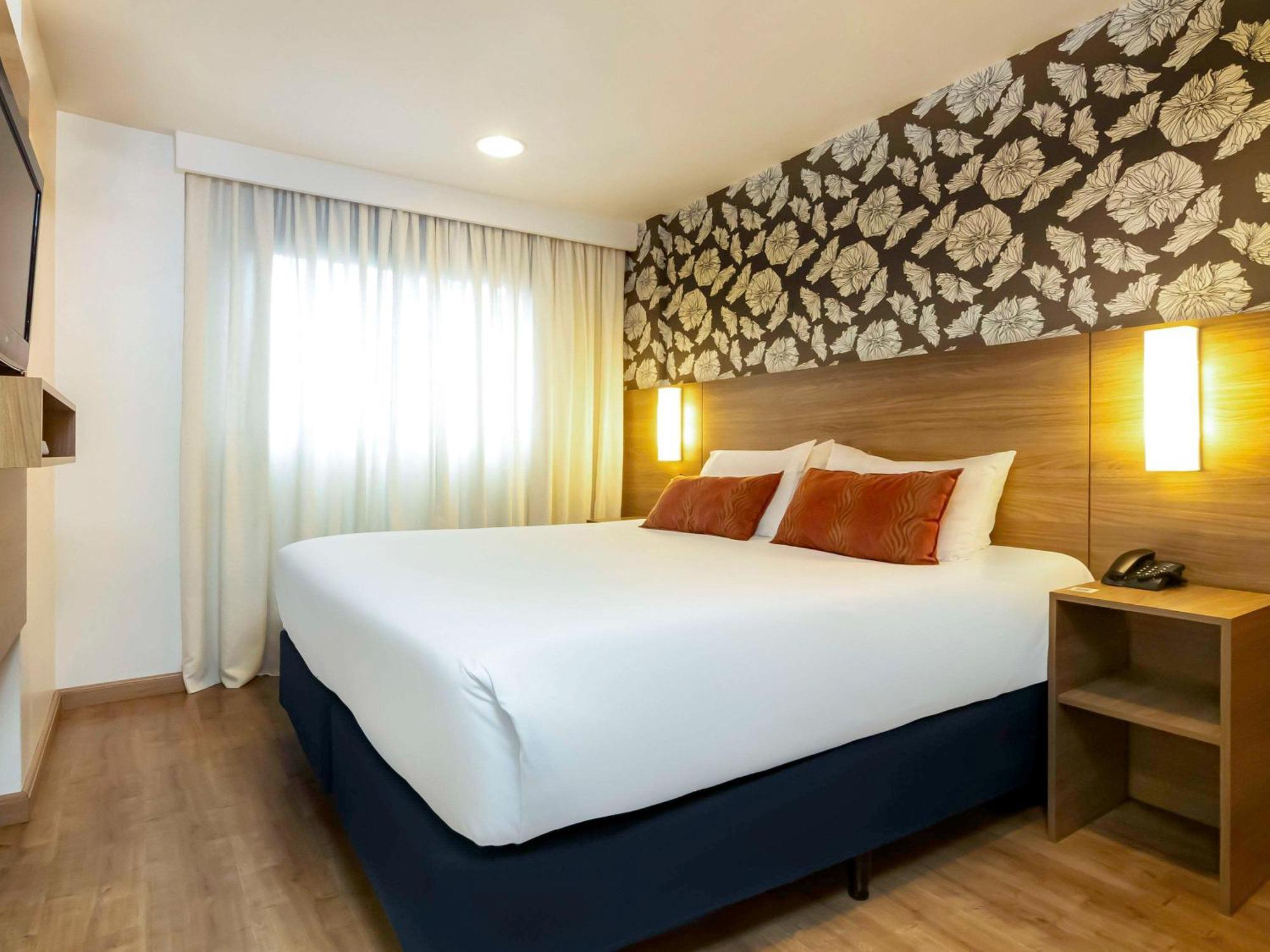 Mercure Curitiba 7 De Setembro Eksteriør billede