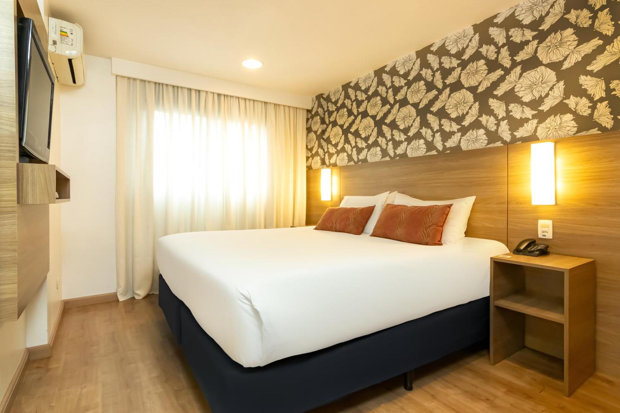 Mercure Curitiba 7 De Setembro Eksteriør billede